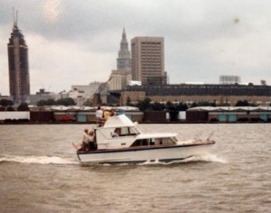 Owens 30-foot Motorboat